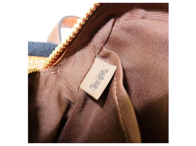 Borsa a spalla e borsa a tracolla in pelle con logo COACH Camel Brown - vista 23