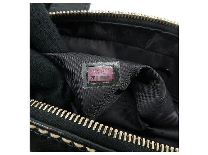 Borsa CHANEL Wild Stitch COCO Mark in pelle di vitello Nera A14693 - vista 23