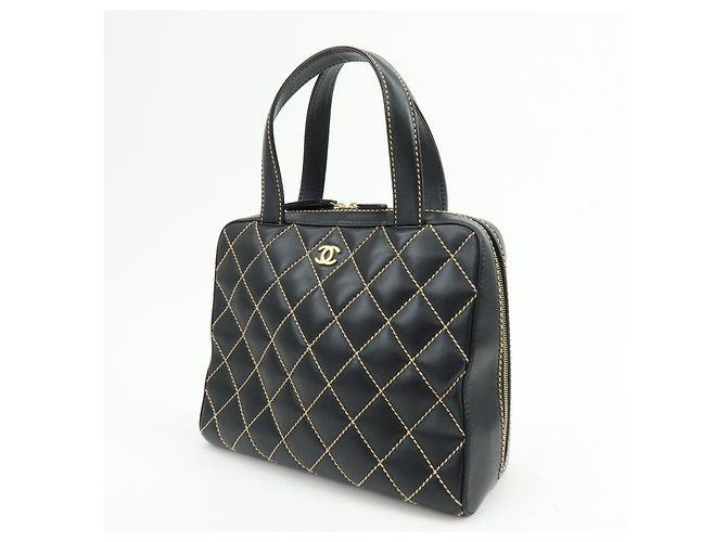Borsa CHANEL Wild Stitch COCO Mark in pelle di vitello Nera A14693 - vista 3