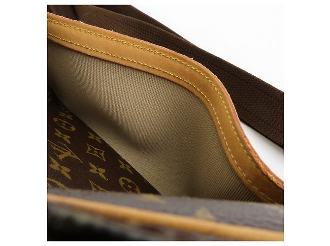 Louis Vuitton Monogram Reporter PM Shoulder Crossbody Bag M45254 - vista 18