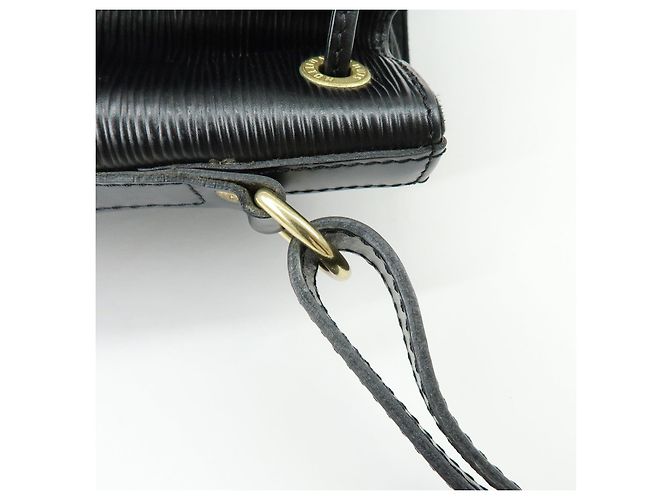 Borsa a tracolla Louis Vuitton Epi Petit Noe Noir Black M44102 - vista 10