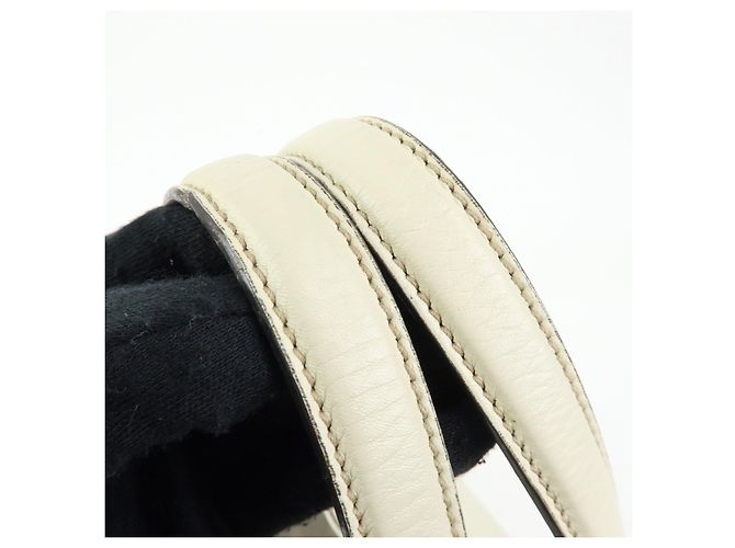 Borsa a mano e a tracolla GUCCI SOHO Interlocking G in pelle di vitello Ivory 282309 - vista 7