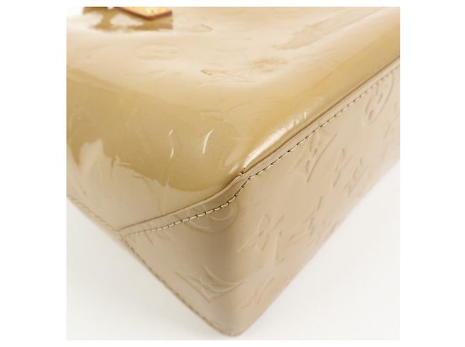 Borsa a mano Louis Vuitton Monogram Vernis Reade PM in pelle Noisette M91334 - vista 13