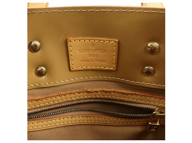 Borsa a mano Louis Vuitton Monogram Vernis Reade PM in pelle Noisette M91334 - vista 23
