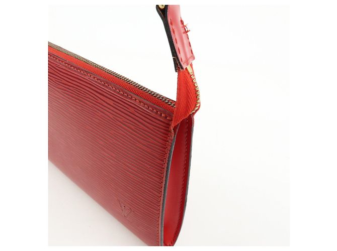 Louis Vuitton Epi Pochette Accessoires Hand Bag Castilian Red M52957 - vista 12