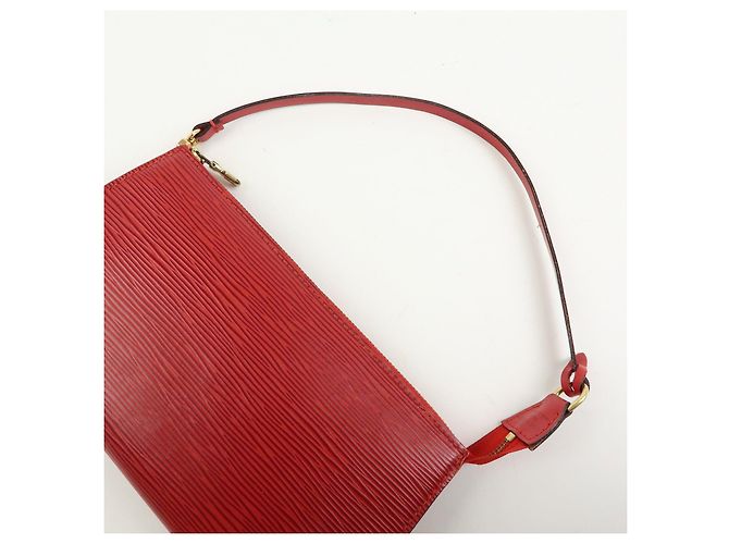 Louis Vuitton Epi Pochette Accessoires Hand Bag Castilian Red M52957 - vista 6