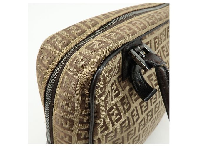 FENDI Borsa Boston e Borsa a Tracolla in Tela Zucchino e Pelle Beige 8BN005 - vista 17
