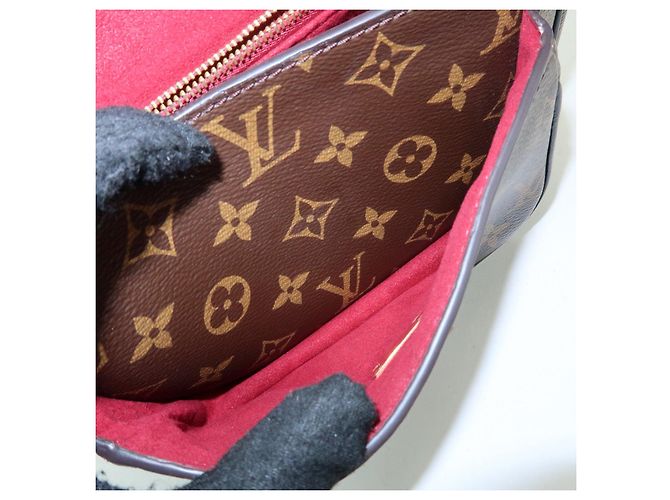 Louis Vuitton Monogram Passy Crossbody Chain Shoulder Bag M45592 - vista 21