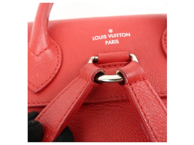 Zaino Louis Vuitton Lockme in pelle Taurillon Ruby M41818 - vista 9