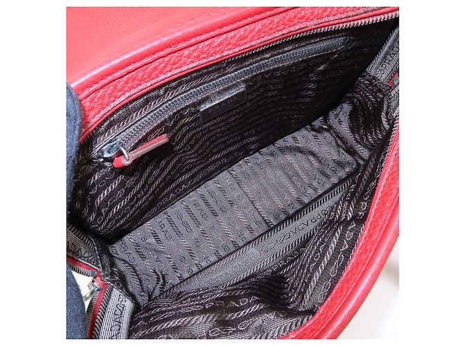 Borsa a tracolla in pelle PRADA con logo triangolare, borsa satchel, borsa a mano rossa - vista 21