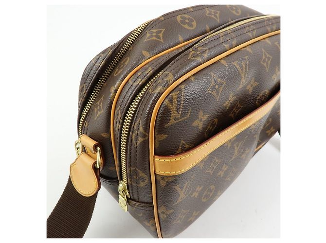 Louis Vuitton Monogram Reporter PM Shoulder Crossbody Bag M45254 - vista 14