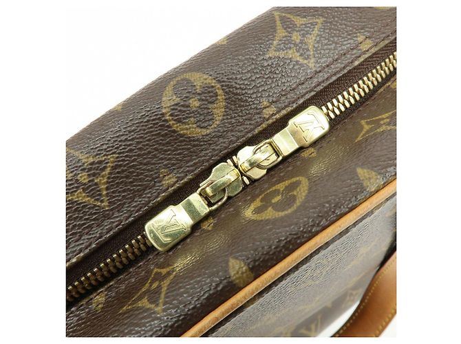 Cité Louis Vuitton Monogram Excentri Cite Canvas Hand Bag Brown M51161 - vista 19