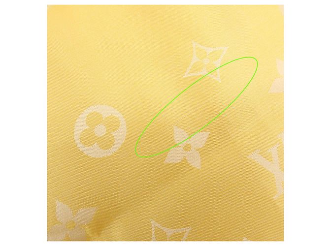 Louis Vuitton Monogram Echarpe Capri Silk 100% Scarf Orange - vista 14
