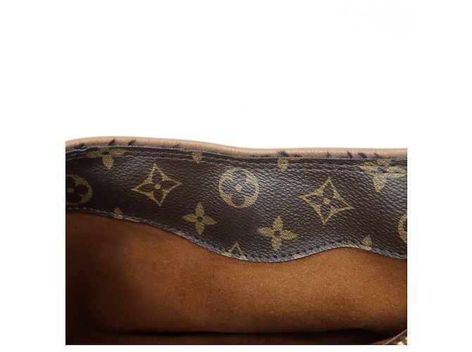 Borsa a mano e a tracolla Louis Vuitton Monogram Pallas Avana M40907 - vista 19