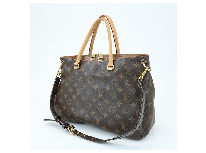 Borsa a mano e a tracolla Louis Vuitton Monogram Pallas Avana M40907 - vista 3