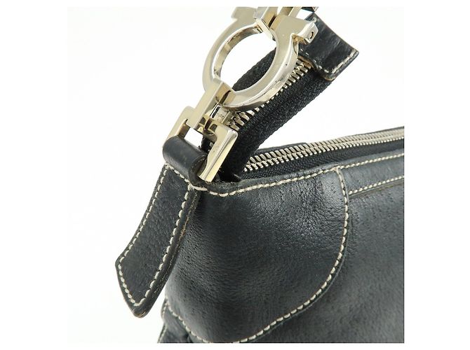 Salvatore Ferragamo Borsa a tracolla e borsa a mano Ferragamo Gancini in pelle Nero - vista 15