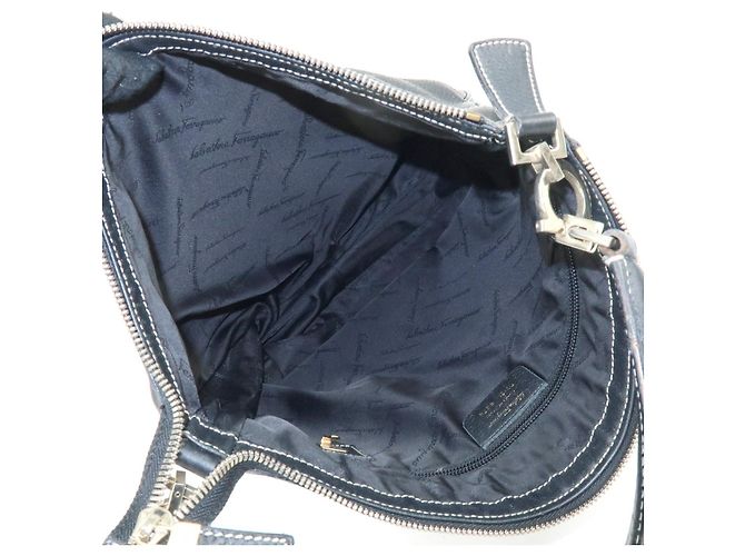 Salvatore Ferragamo Borsa a tracolla e borsa a mano Ferragamo Gancini in pelle Nero - vista 18