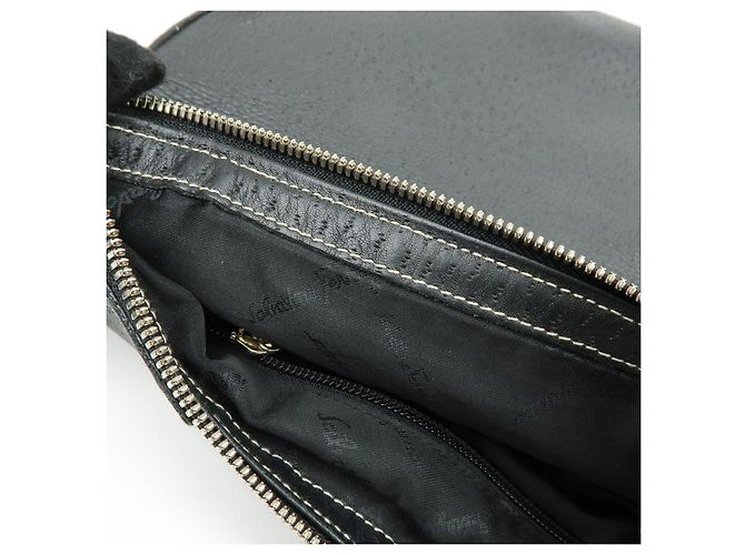 Salvatore Ferragamo Borsa a tracolla e borsa a mano Ferragamo Gancini in pelle Nero - vista 20