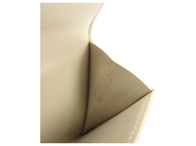 Cartera Ludlow Louis Vuitton Monogram Vernis Leather Beige M91160 - vista 21