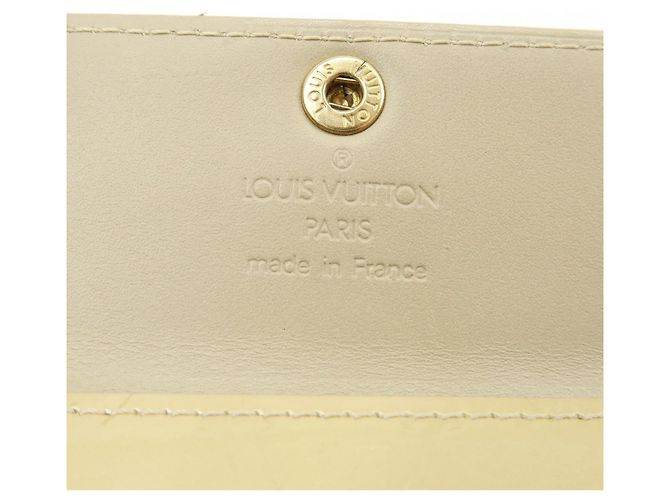 Cartera Ludlow Louis Vuitton Monogram Vernis Leather Beige M91160 - vista 23