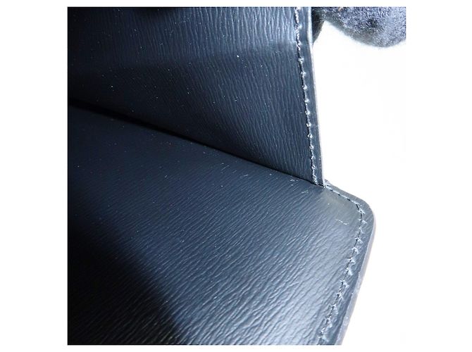 Borsa a tracolla e spalla Louis Vuitton Epi Capuchin Noir Black M52342 - vista 24