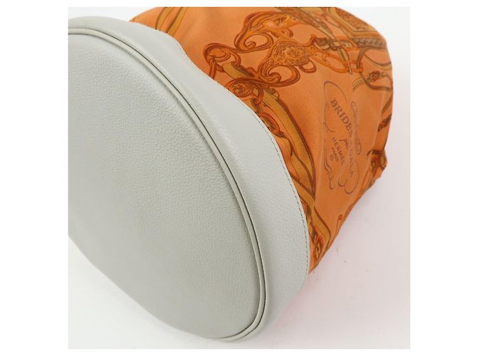Hermès HERMES Borsa a tracolla Silk Taurillon Sac SoieCool22 Punzonatura □O Arancione - vista 11