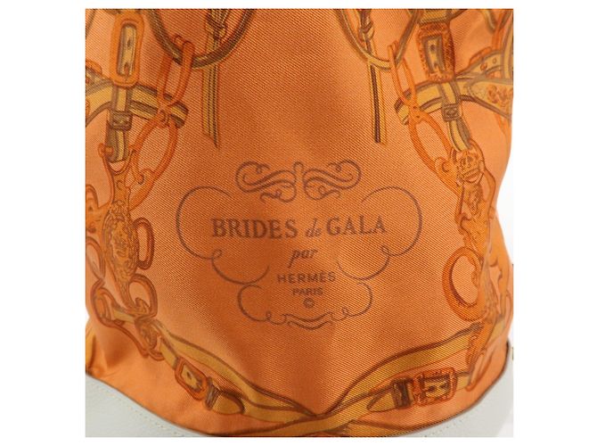 Hermès HERMES Borsa a tracolla Silk Taurillon Sac SoieCool22 Punzonatura □O Arancione - vista 15