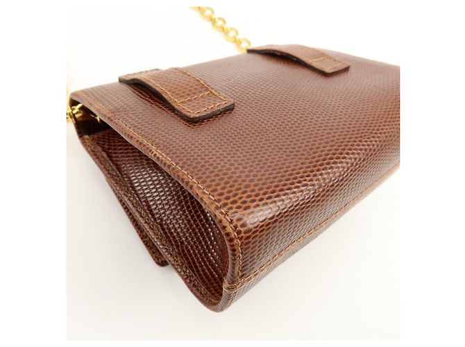 Salvatore Ferragamo Borsa 3Way a spalla e vita Ferragamo Vara in pelle embossed con fiocco - vista 11