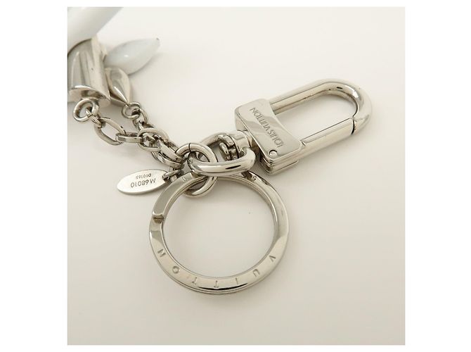 Louis Vuitton Twist Portachiavi e Charm in Metallo Silver White M68010 - vista 12