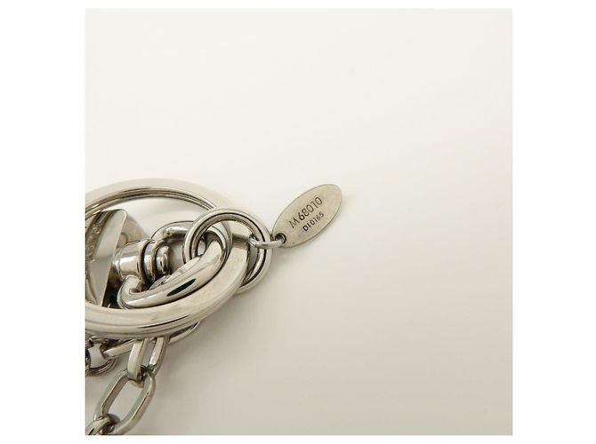 Louis Vuitton Twist Portachiavi e Charm in Metallo Silver White M68010 - vista 14