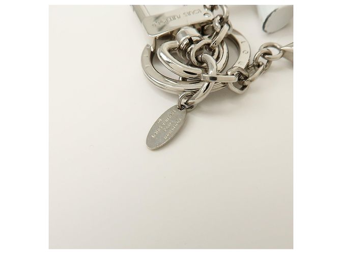 Louis Vuitton Twist Portachiavi e Charm in Metallo Silver White M68010 - vista 15