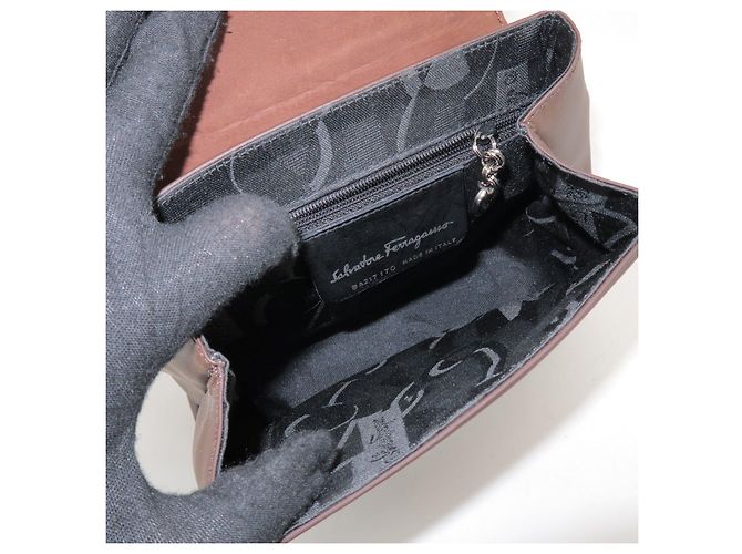 Salvatore Ferragamo Borsa a tracolla e a spalla Vara in pelle Ferragamo Marrone - vista 20