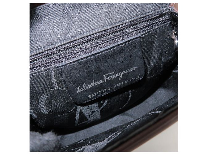 Salvatore Ferragamo Borsa a tracolla e a spalla Vara in pelle Ferragamo Marrone - vista 22