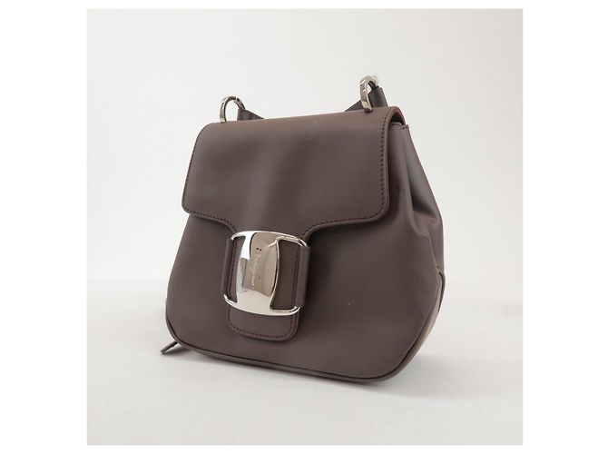 Salvatore Ferragamo Borsa a tracolla e a spalla Vara in pelle Ferragamo Marrone - vista 3