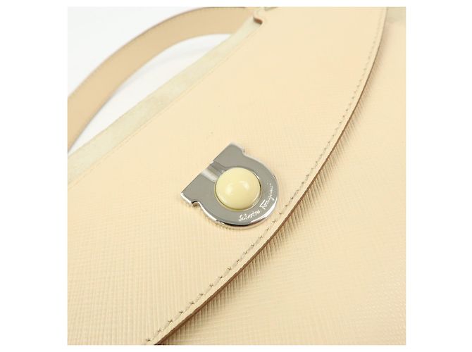 Salvatore Ferragamo Borsa a tracolla e borsa a mano Ferragamo Gancini in pelle scamosciata Beige - vista 17