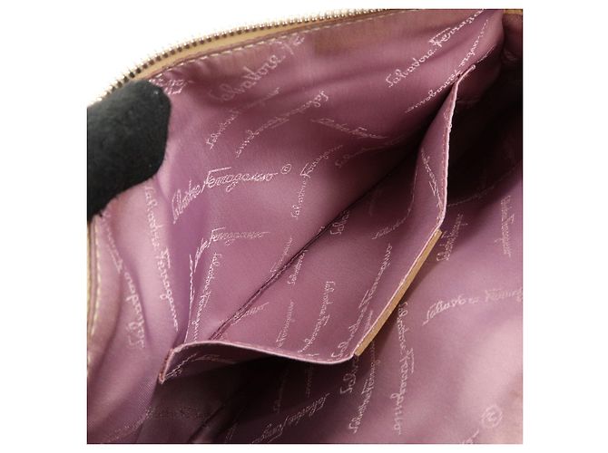 Salvatore Ferragamo Borsa a tracolla e borsa a mano Ferragamo Gancini in pelle scamosciata Beige - vista 22