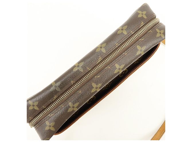 Borsa a tracolla e spalla Louis Vuitton Monogram Trocadero 27 M51274 - vista 20