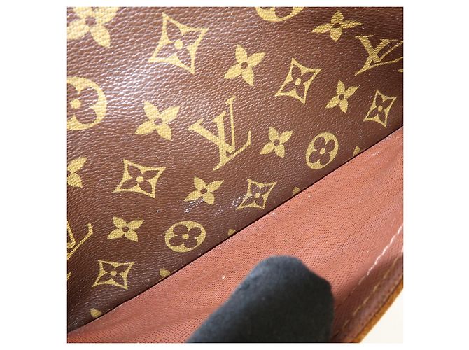 Borsa a tracolla e spalla Louis Vuitton Monogram Trocadero 27 M51274 - vista 22