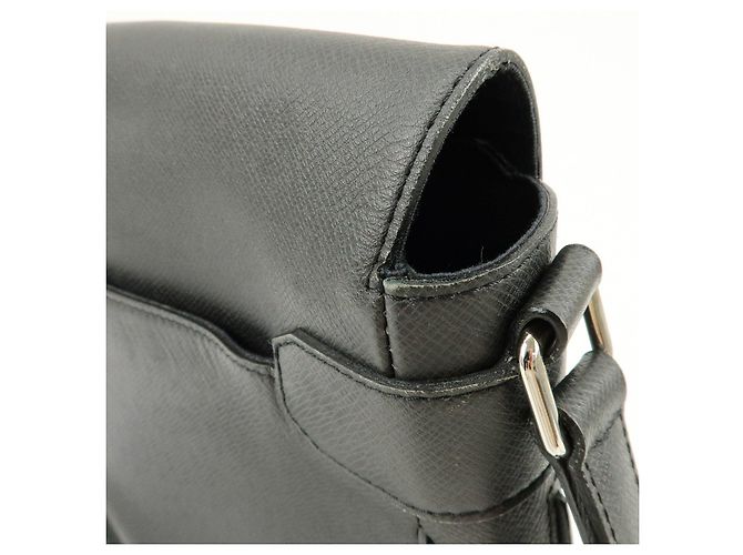 Borsa a tracolla Louis Vuitton Romain in pelle Taiga Ardoise M32852 - vista 15