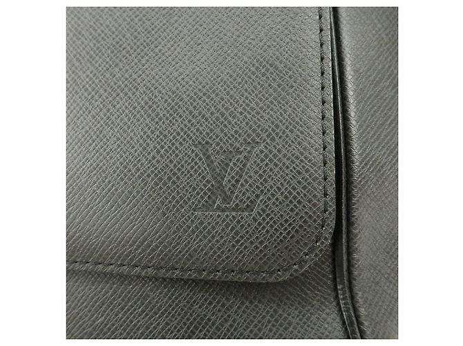 Borsa a tracolla Louis Vuitton Romain in pelle Taiga Ardoise M32852 - vista 17