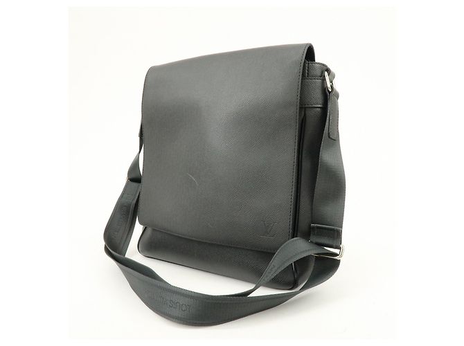Borsa a tracolla Louis Vuitton Romain in pelle Taiga Ardoise M32852 - vista 3