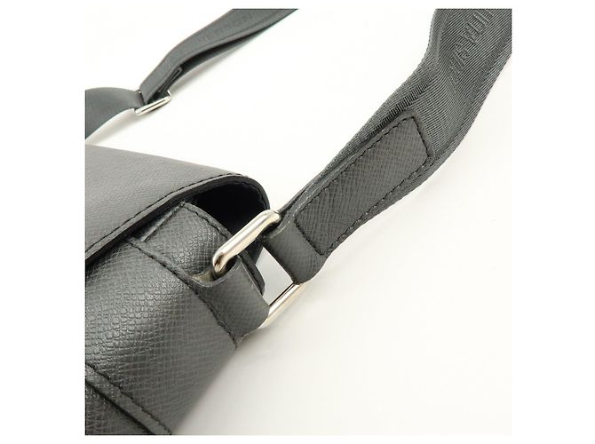 Borsa a tracolla Louis Vuitton Romain in pelle Taiga Ardoise M32852 - vista 8