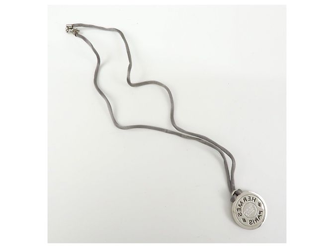 Hermès HERMES Serie Silk Cord Metal Necklace Pendant Silver Gray - vista 2