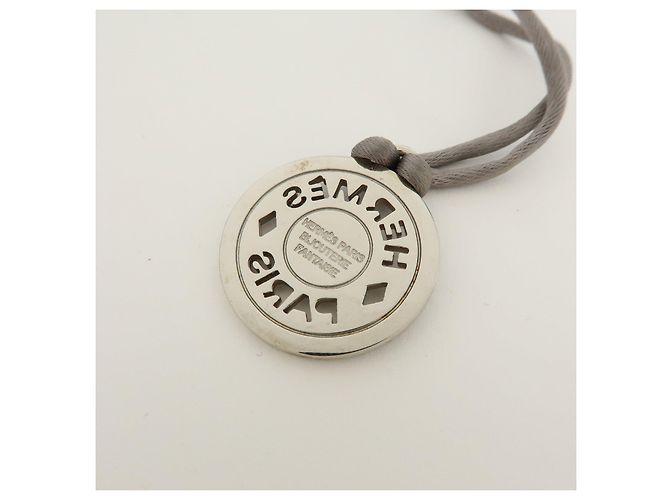 Hermès HERMES Serie Silk Cord Metal Necklace Pendant Silver Gray - vista 5