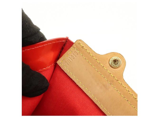 Borsa Louis Vuitton Monogram Vernis Stanton Rouge M91078 - vista 24