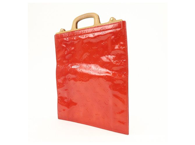 Borsa Louis Vuitton Monogram Vernis Stanton Rouge M91078 - vista 3