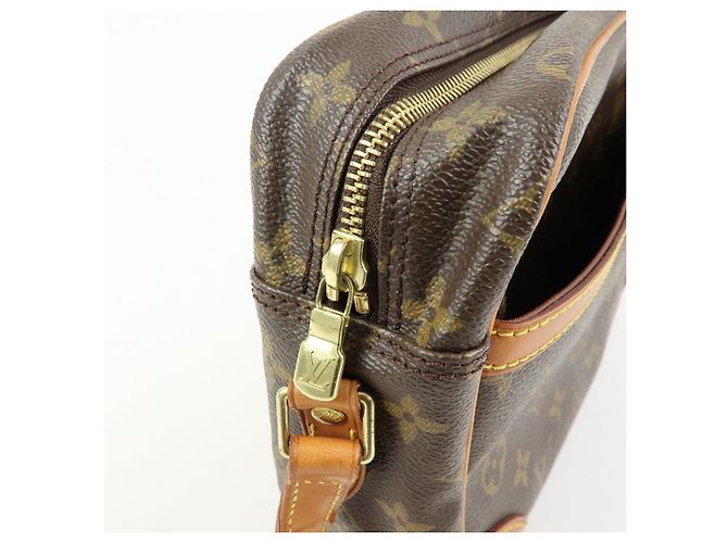 Borsa a spalla Louis Vuitton Monogram Trocadero 30 Brown M51272 - vista 18