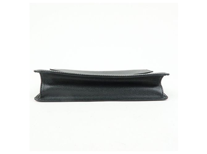 Borsa a pochette Louis Vuitton Selenga in pelle Taiga Ardoise M30782 - vista 5