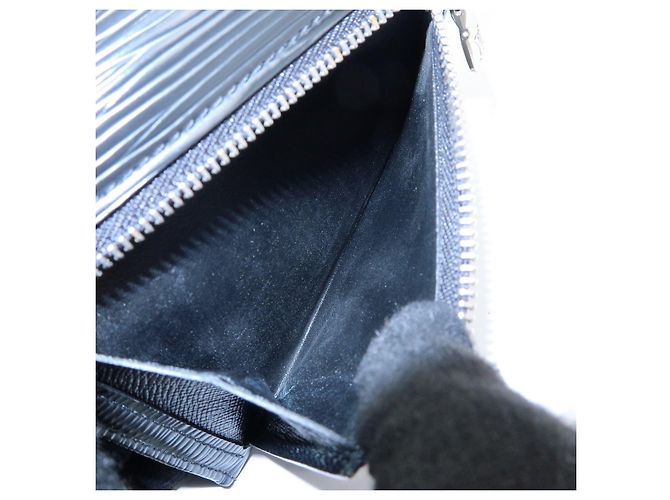 Louis Vuitton Epi Portefeuille Koala Compact Wallet Noir M58012 - vista 18