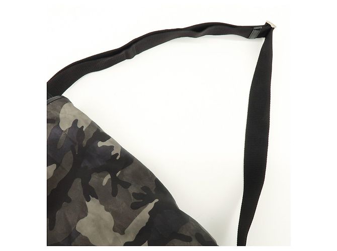 Borsa a tracolla PRADA in nylon e pelle Saffiano camouflage con logo triangolare - vista 6
